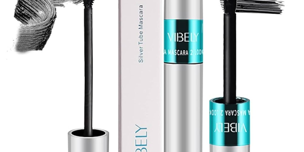 9 Romantic Vibely Mascara Holidays