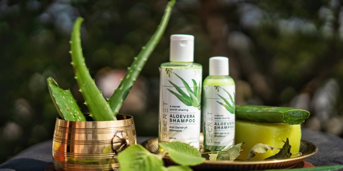 Complete Guide to Dog Shampoo: Choosing the Best for Your Pet's Health and Hygiene