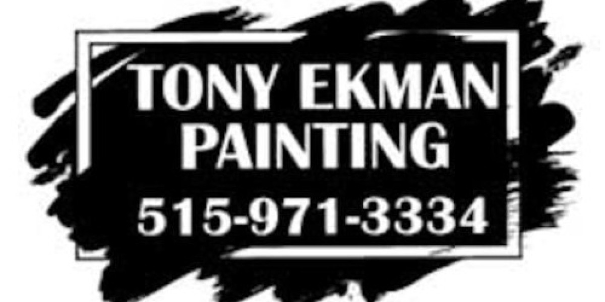 Why Choose Professional Interior Painting in Des Moines, IA?
