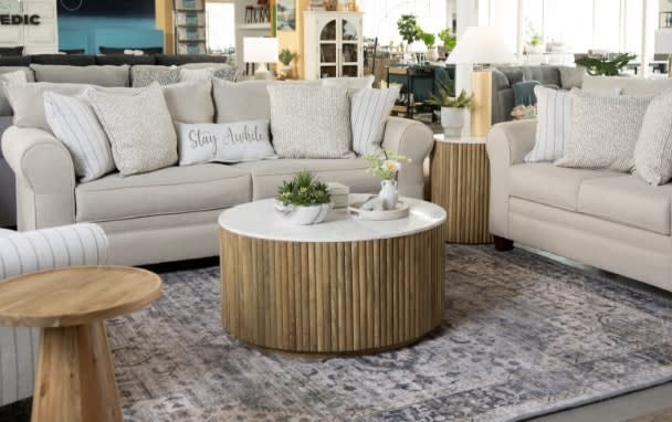 Sectionals vs. Sofas — Which Works Best for Your Living Space in North Riverside, IL | by Homeline Furniture | Oct, 2025 | Medium