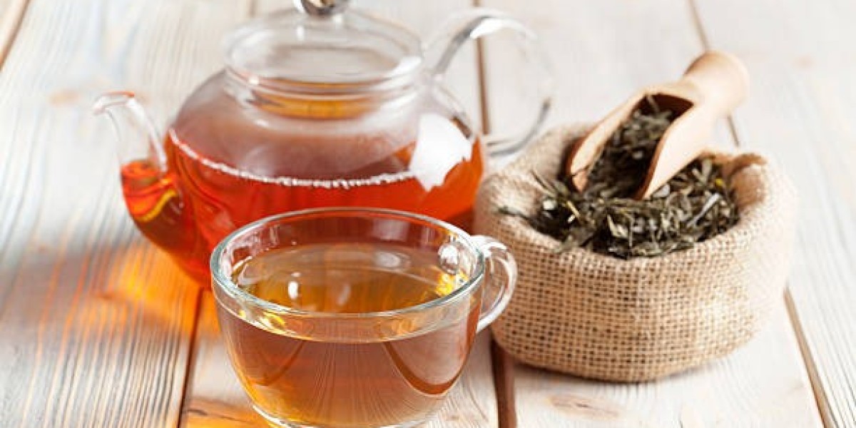 Oolong Tea: Discover the Magic of Its Leaves