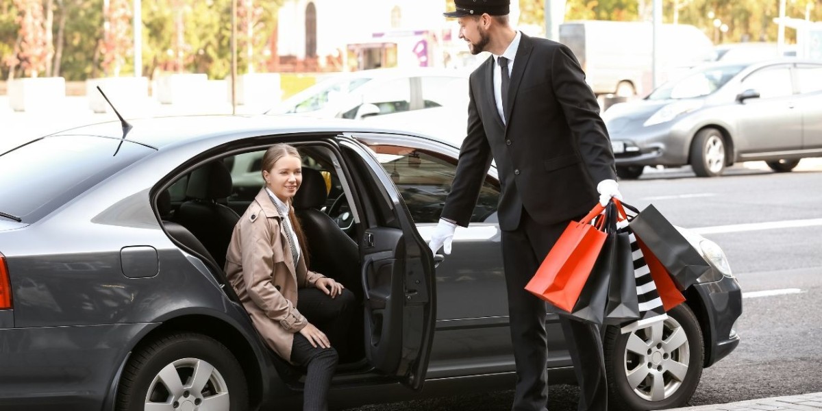 Elevate Your Travel With a Premium Chauffeur