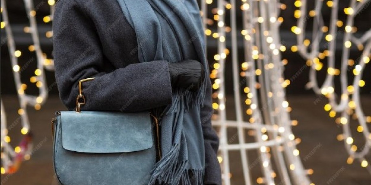 2026 Stylish Handbags Trends: Shaping What Women Will Wear This Year