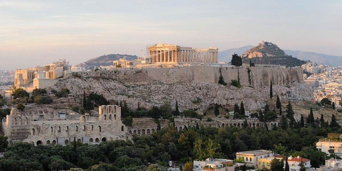 Best Athens City Tour Routes for First-Time Visitors
