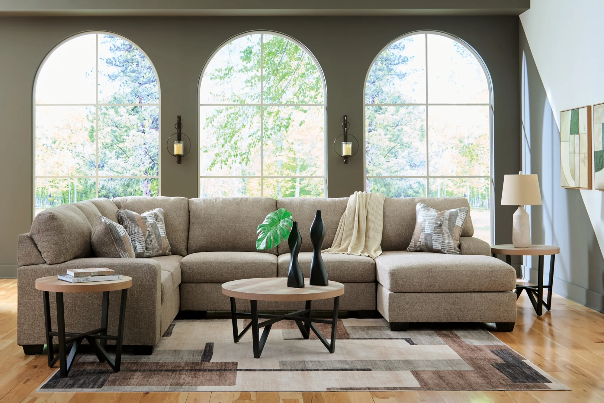 How to Choose a Sectional Couch for Midwest Weather in Hammond, Indiana