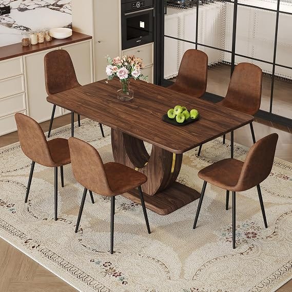 How Wooden Dining Tables Improve Home Resale Value in Hobart, Indiana